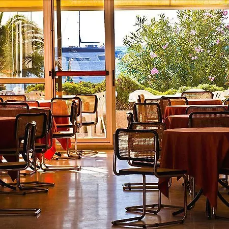 מלון Select מרינה די קמפו