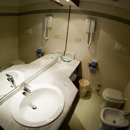 מלון Select מרינה די קמפו