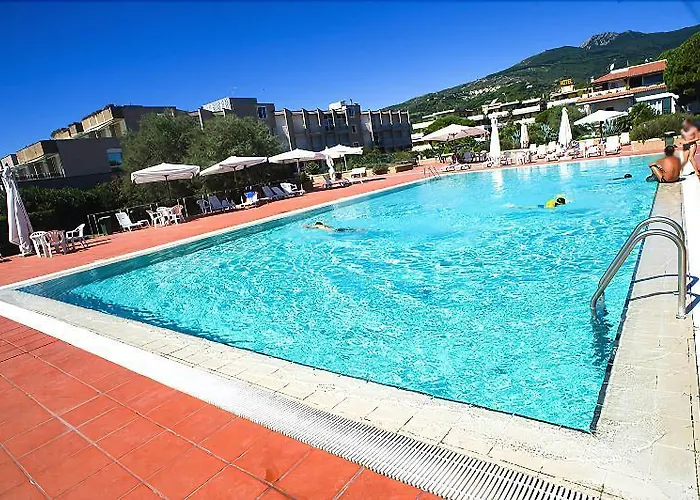 Select Марина-ди-Кампо