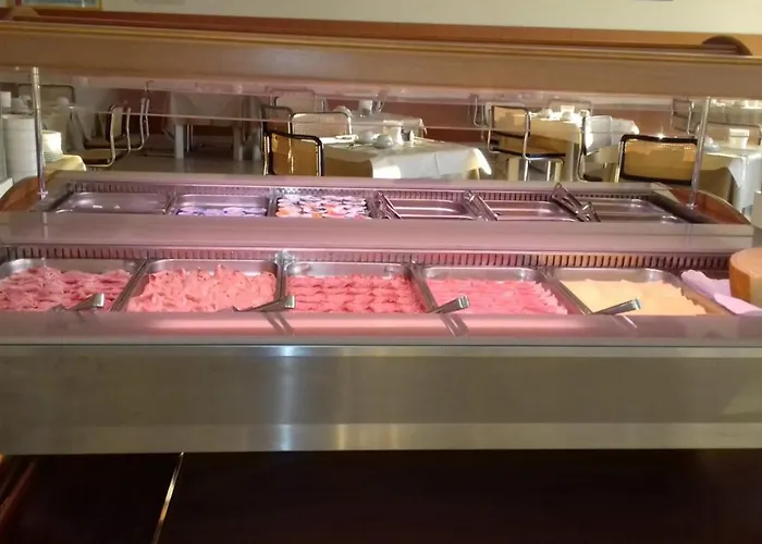 Select Марина-ди-Кампо