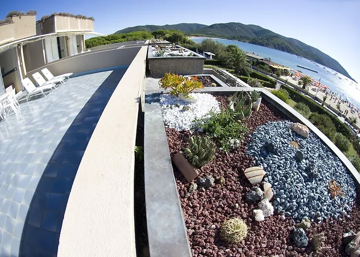 Отель Select Марина-ди-Кампо