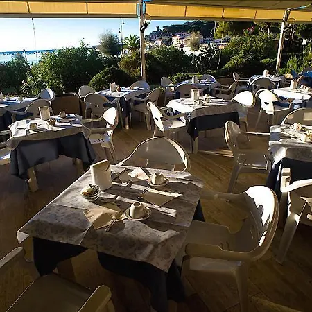 Select Hotel 4*