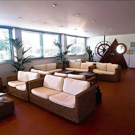 Select Hotel