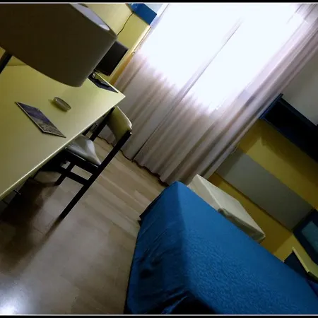 Select Hotel
