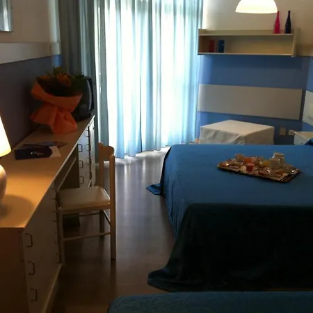 Hotell Select Marina di Campo